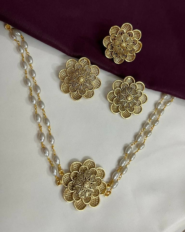 White Beaded Gold Finish Necklace Set