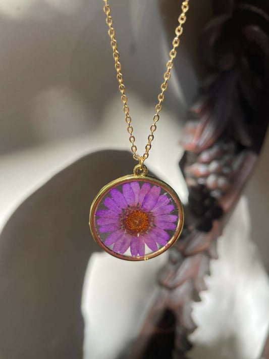 Purple Daisy Pendant | Riansh Store
