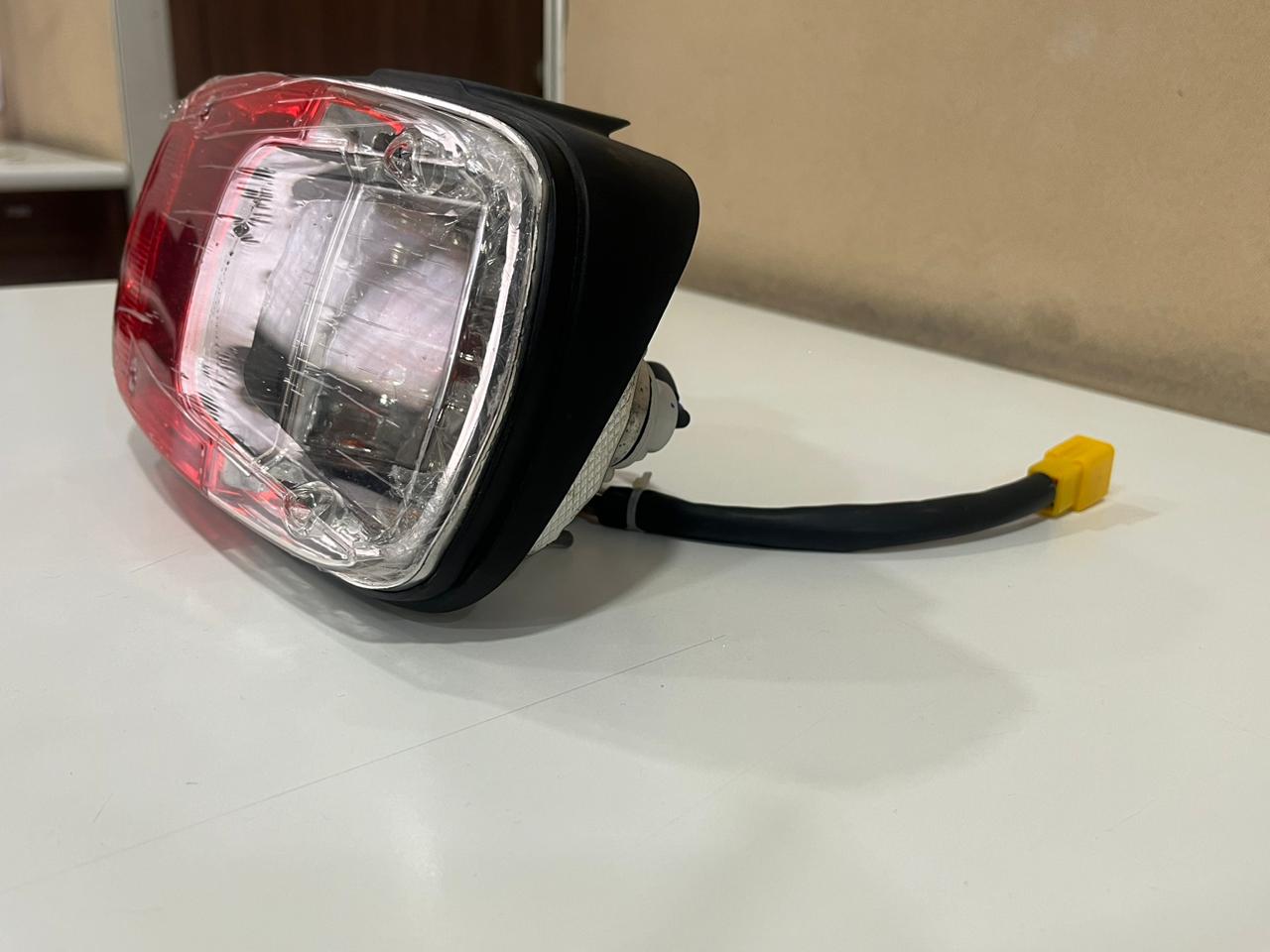 Tail Lamp Assly TVS King LH 12v