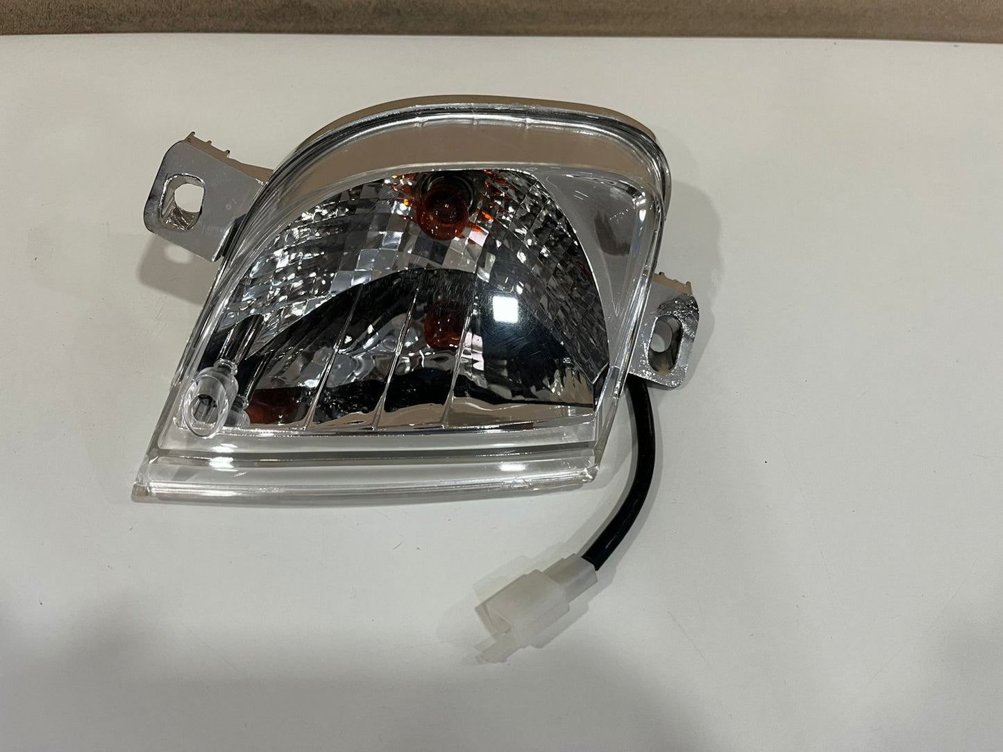 Head Lamp Assly TVS King LH 12v