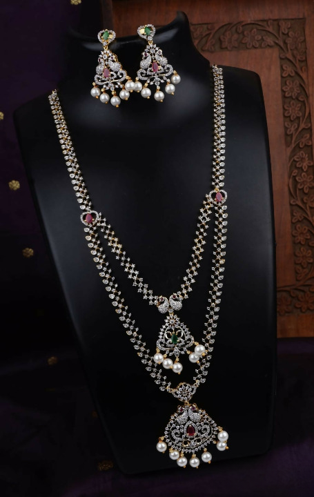 Zirconia Pearl Studded Necklace Set