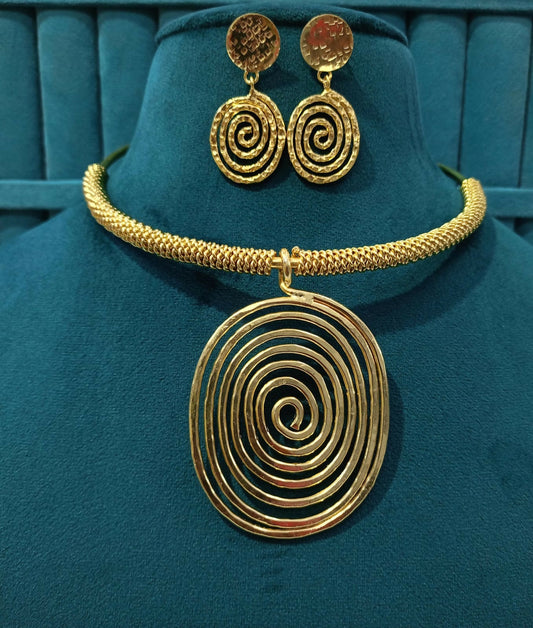 Spiral Circular Necklace Set