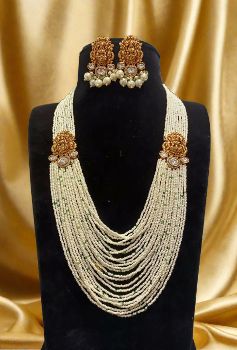 White Beaded Layered Necklace Set
