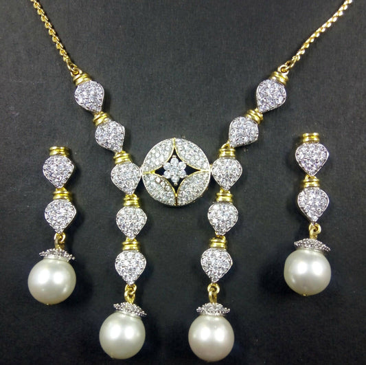 Zirconia Gold Plated White Pearl Necklace Set