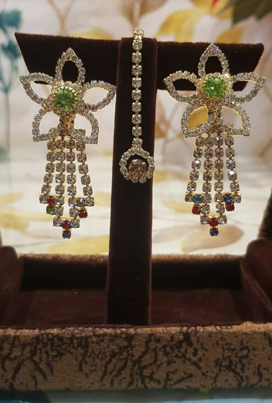 AD flower earrings with maangtikka set