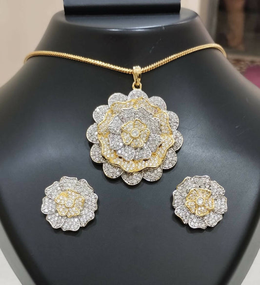 Blooming Flower Diamond Studded Necklace Set