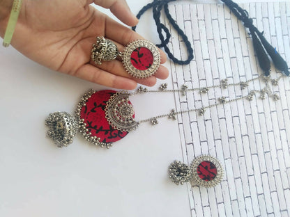 Red and Silver Printed Adjustable Necklace Earrings Set