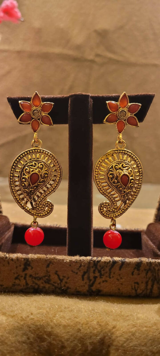 Red Antique Dangler Earrings