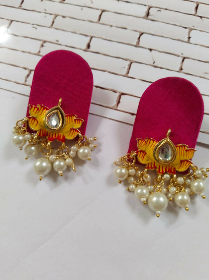 Red Lotus Pearls Studs Earrings