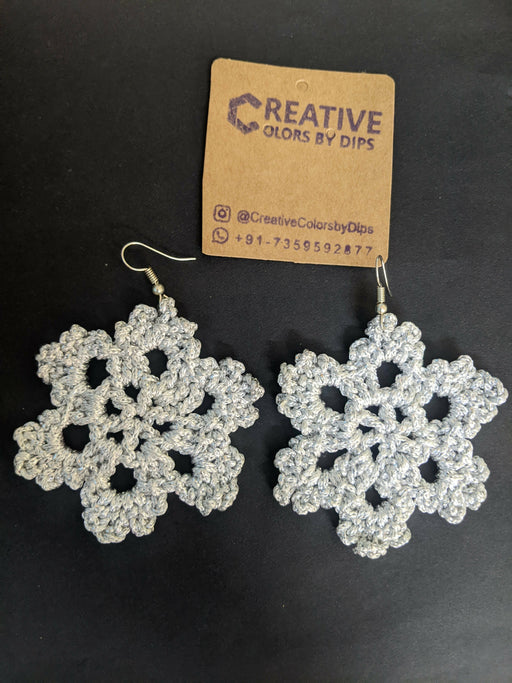 christmas snowflakes crochet earring