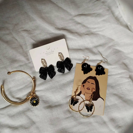 black edition hamper|| black earrings set