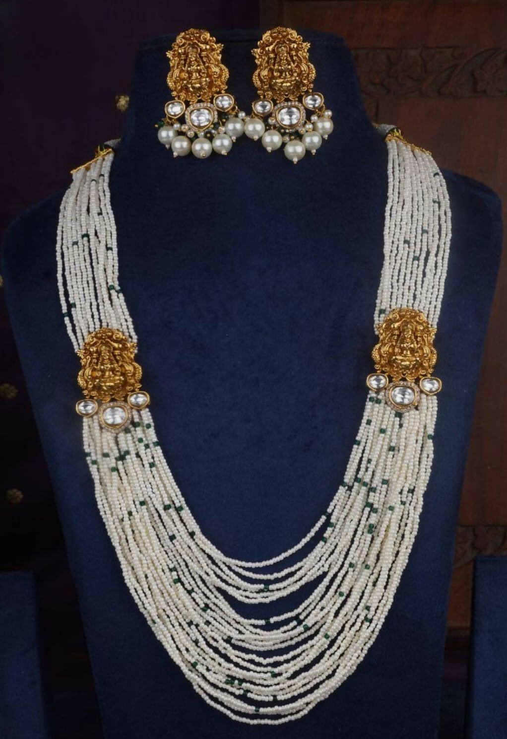 White kundan necklace set