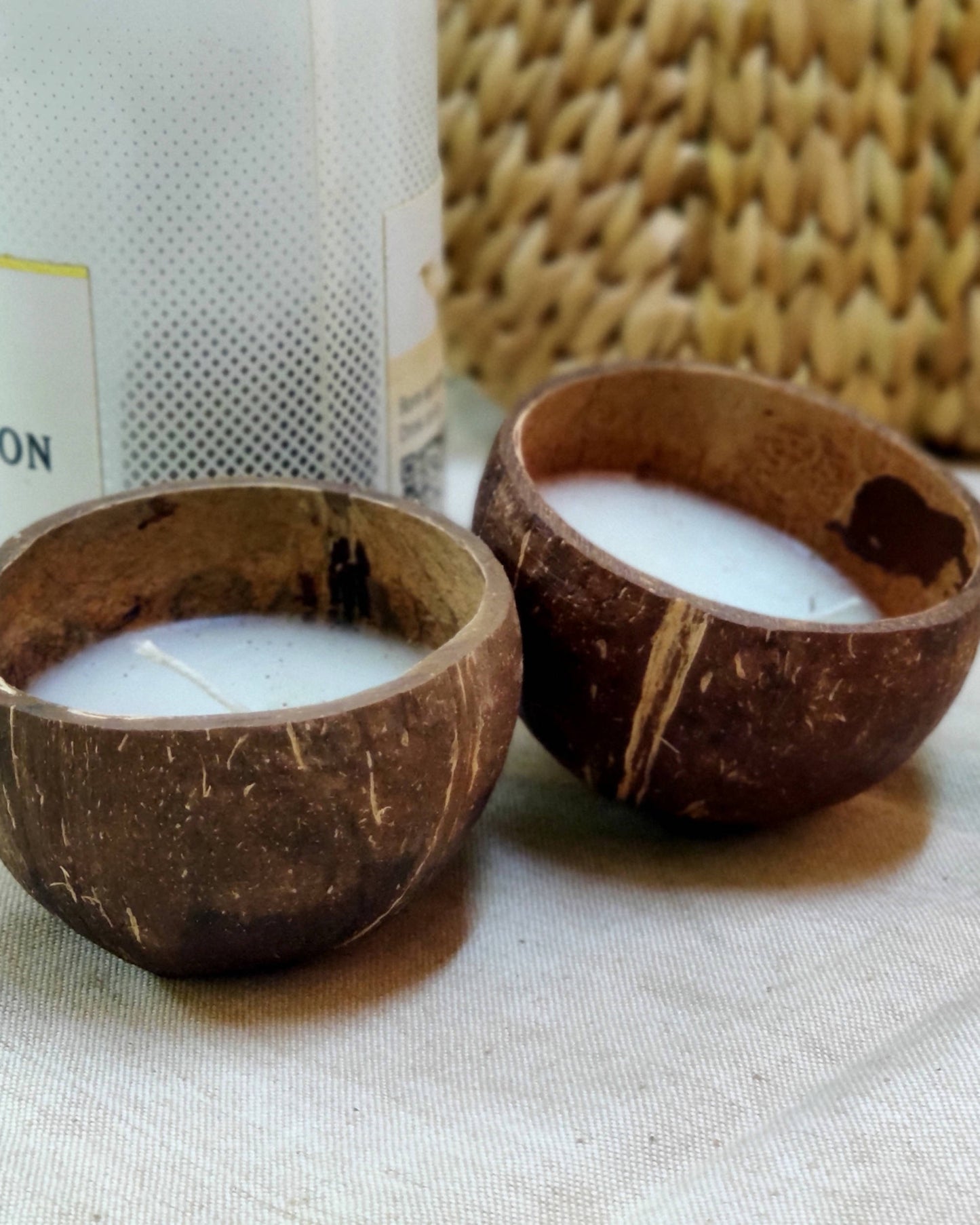 Coconut Candles- Natural coconut shell with Soy wax - Pack of 2