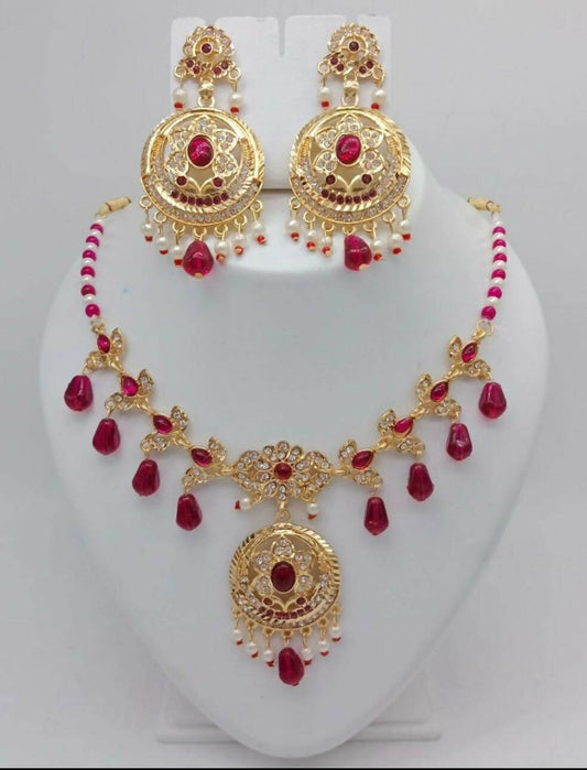 Rajput Kundan Hasli Necklace Set