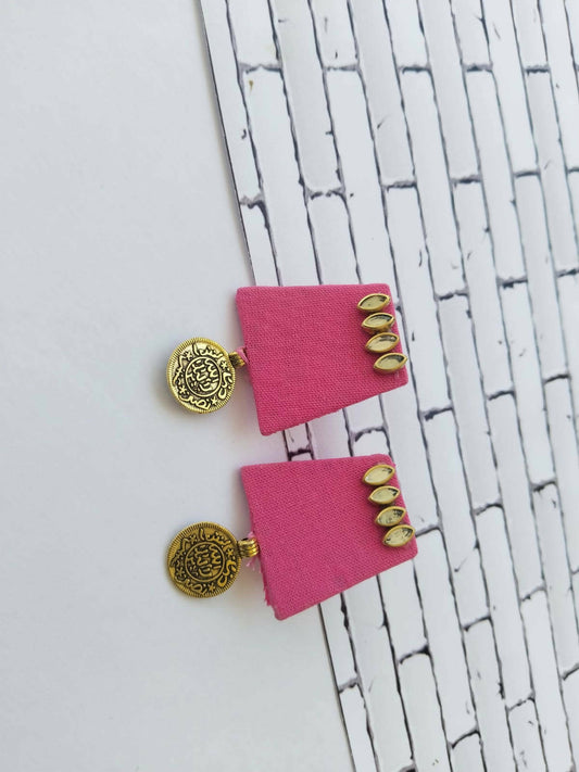 Kundan Simple Golden Coin Studs Earrings Pink