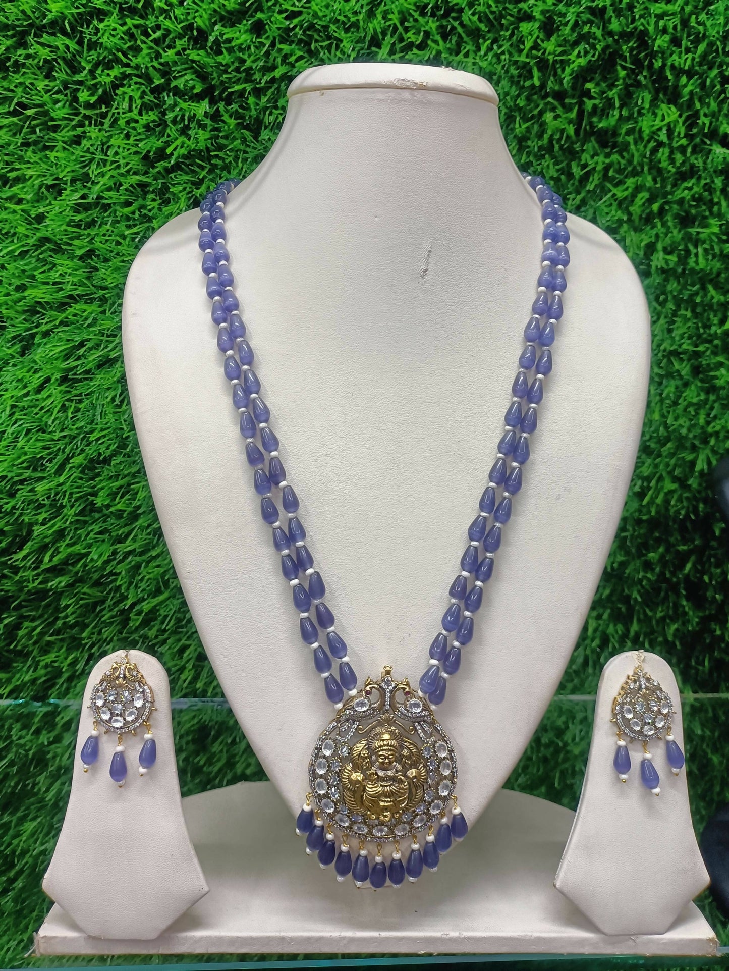 Victorian Finish Monalisa Beads Designer Necklace