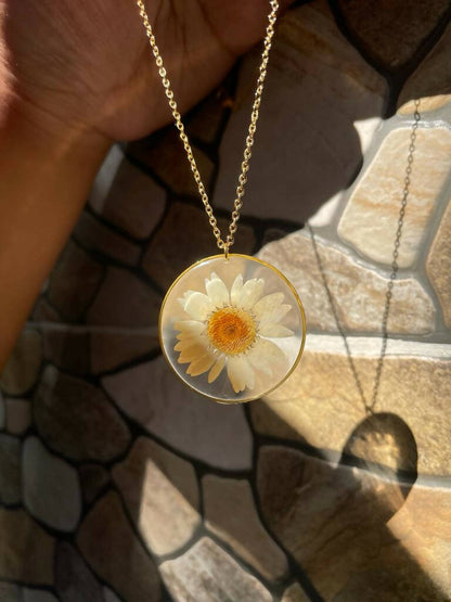 White flower pendant