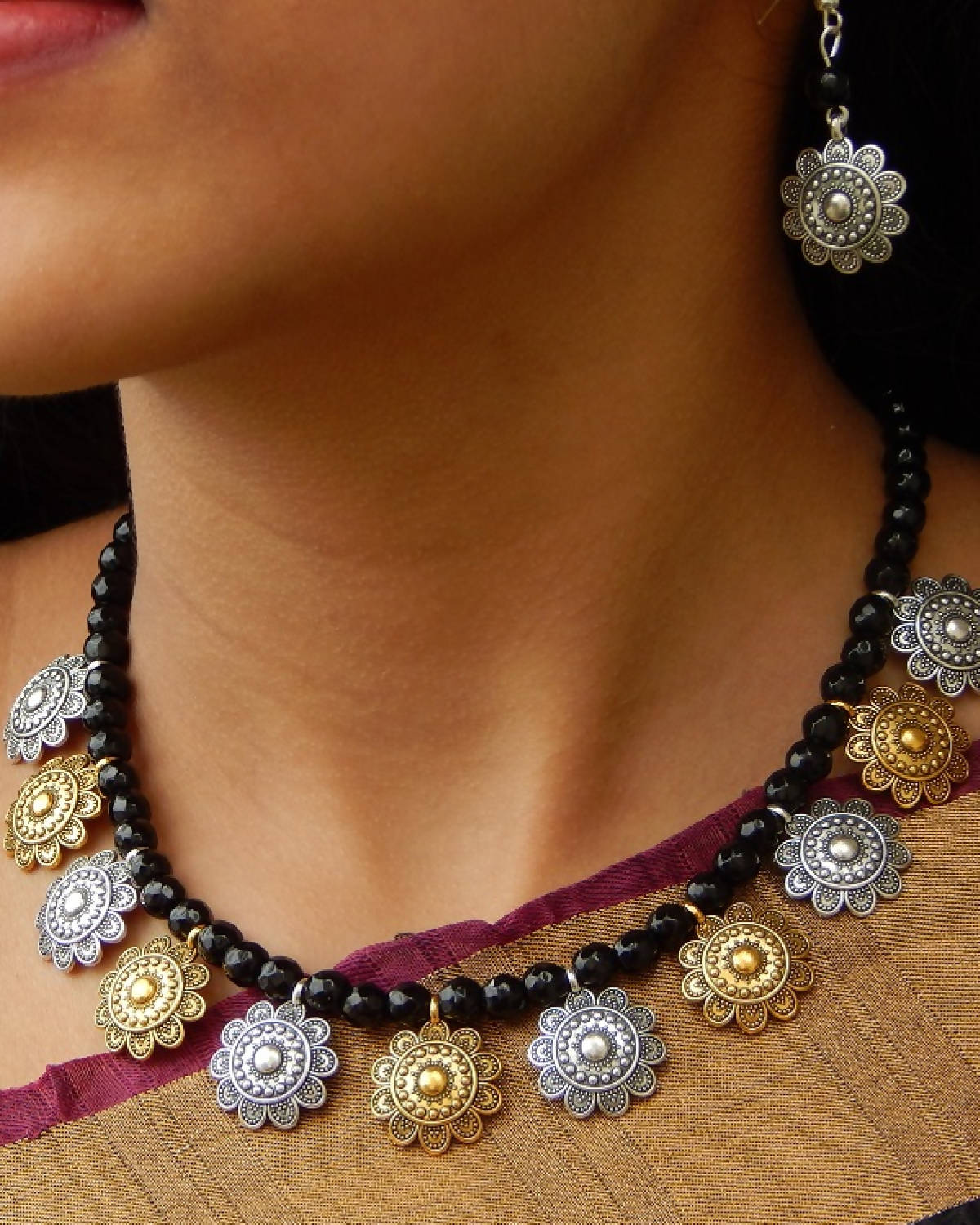 Oxidized Dual Colour Flower Charms Black Agate Beads Necklace Set with Double Pair Earrings