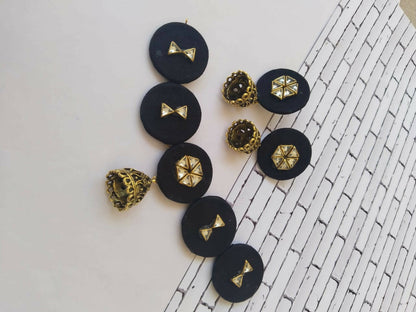 Black Golden Fabric Kundan Choker Set With Earrings