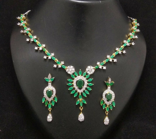 Elegant Green and Zircon Necklace Set